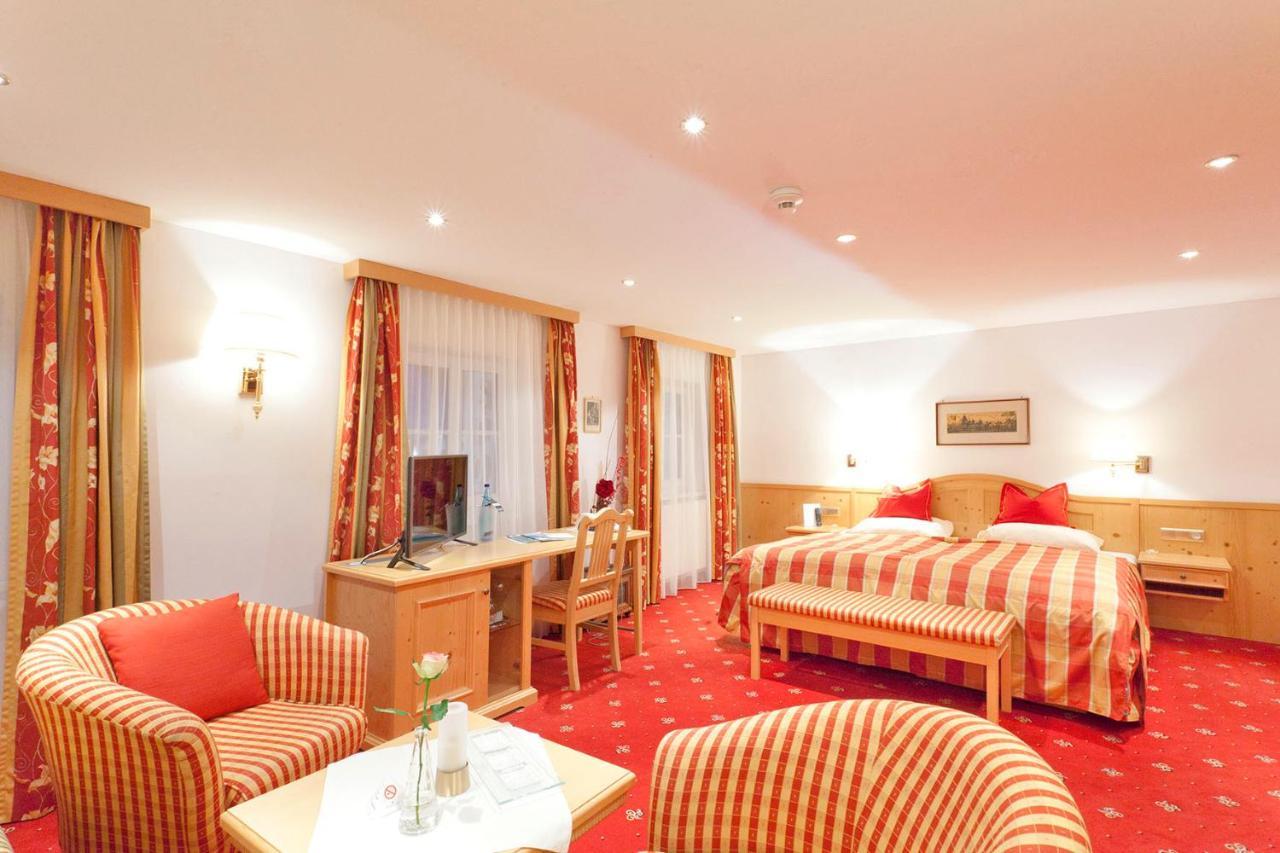 Hotel Tannbergerhof Im Zentrum Von Lech Exterior photo